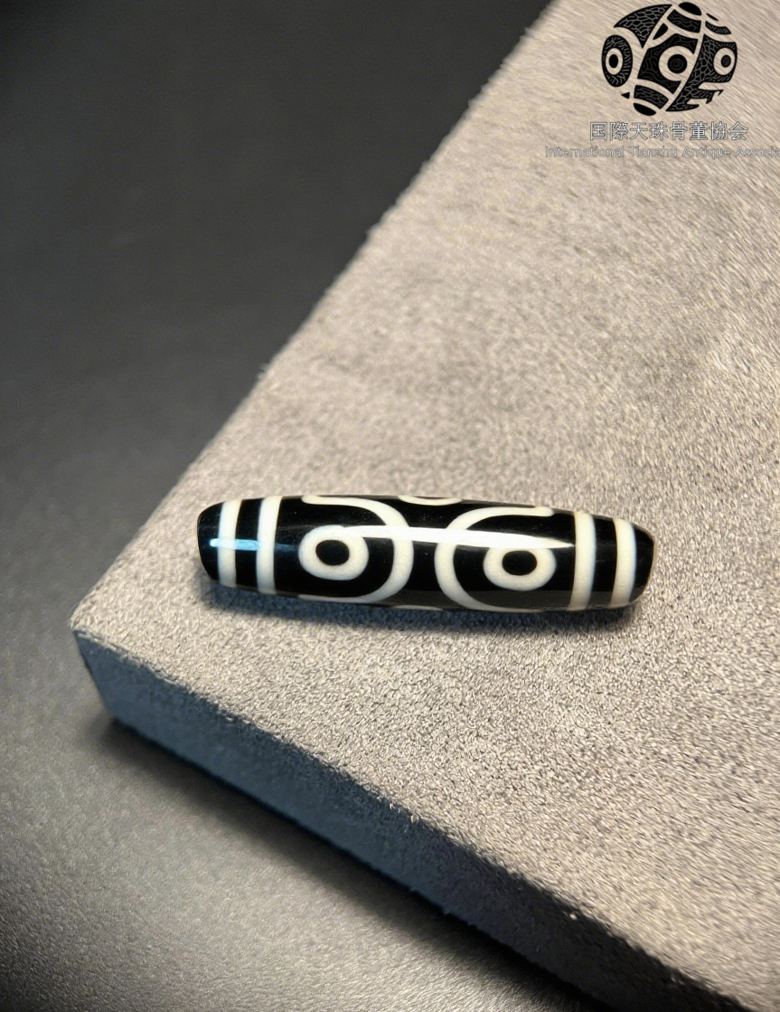 チベット・瑪瑙・六眼天珠